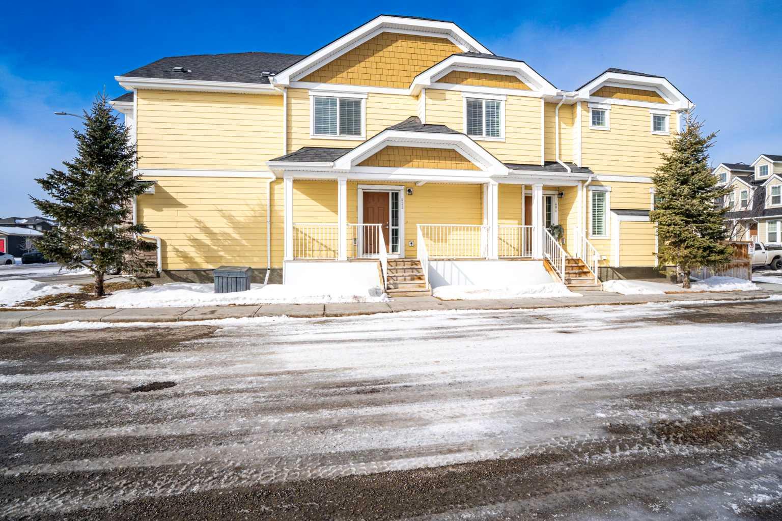 2400 Ravenswood View SE 422