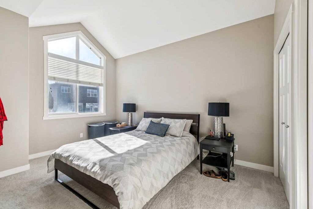 Photo of 605 Evanston Manor NW, Calgary, AB T3P 0R9 (MLS # A2312351)