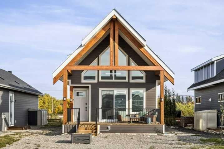 Photo of 44 Cottageclub Lane, Rural Rocky View County, AB T4C 1B1 (MLS # A2348353)