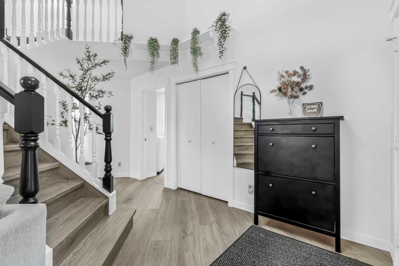 46 Sun Harbour Road SE