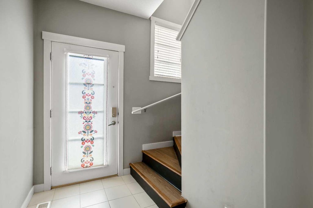 Photo of 554 Redstone View NE, Calgary, AB T3N 0M9 (MLS # A2347204)