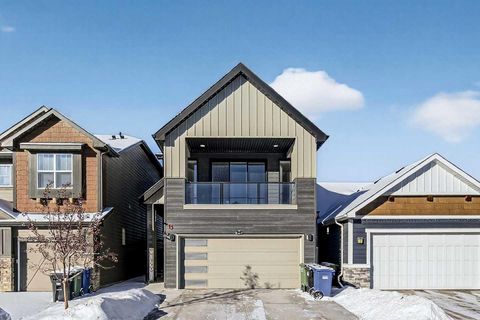 Photo of 13 Cranbrook Close SE, Calgary, AB T3M 2X2 (MLS # A2299004)