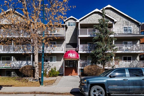 Photo of 732 57 Avenue SW #403, Calgary, AB T2V 0H4 (MLS # A2340719)