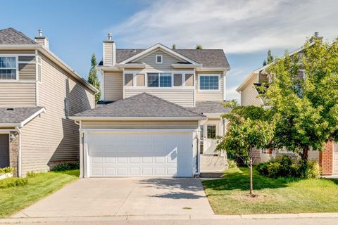 Photo of 87 Royal Elm Way NW, Calgary, AB T3G 5M3 (MLS # A2330307)