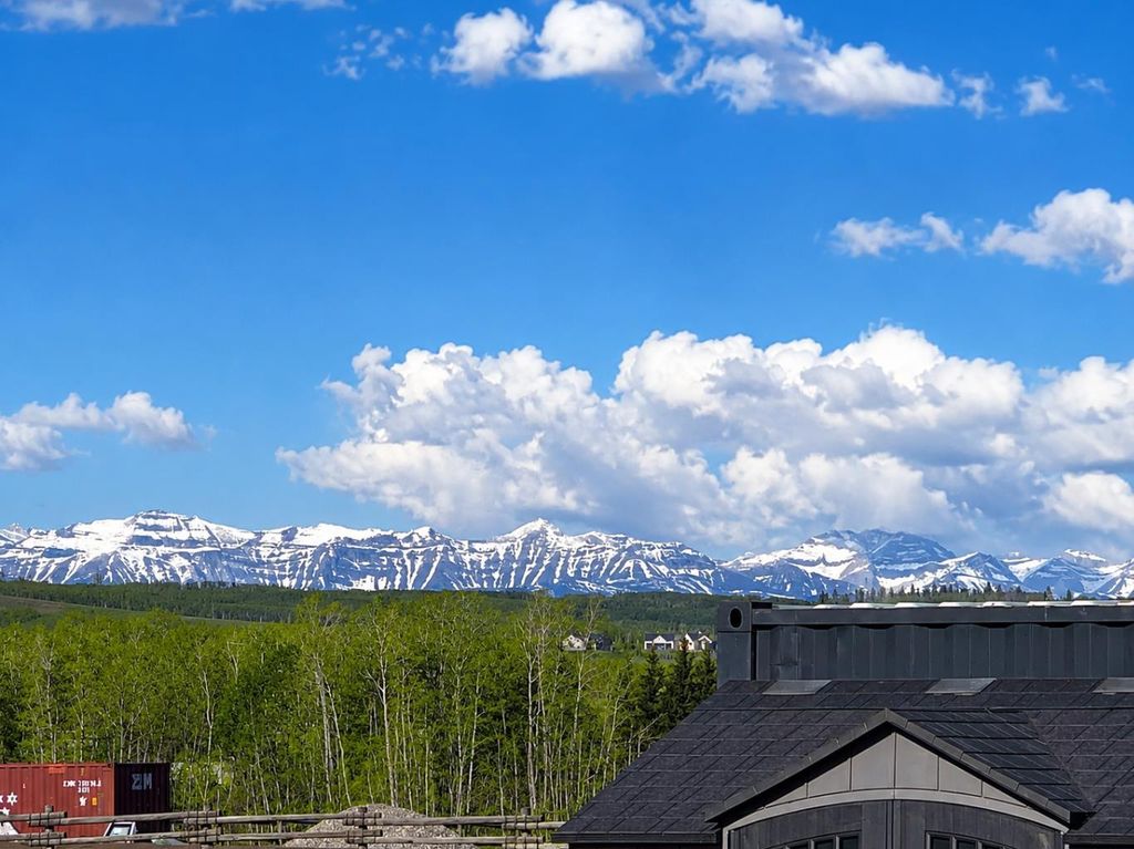 Photo of 16019 298 Avenue W, Rural Foothills County, AB T1S 5P5 (MLS # A2308611)