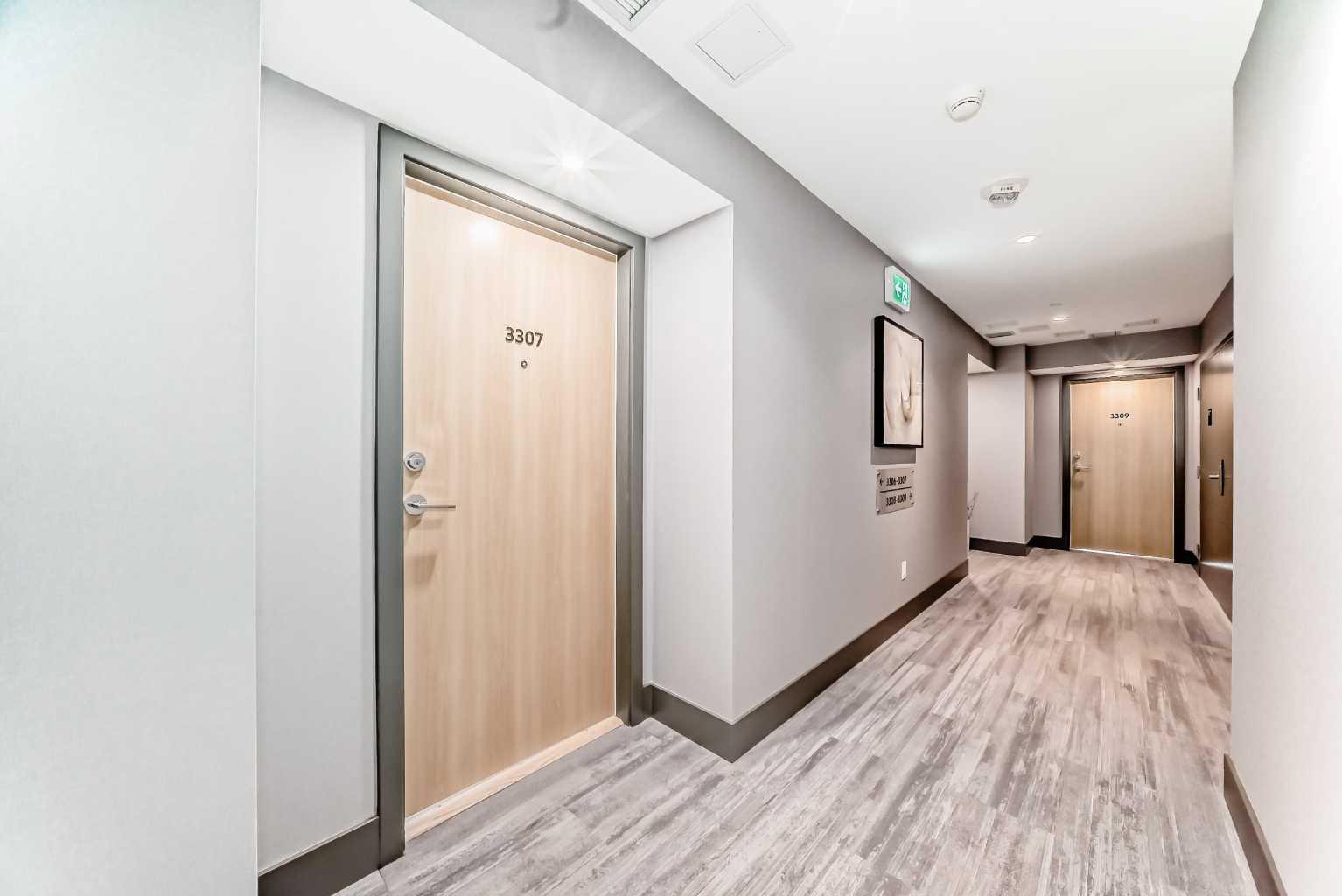 530 3 Street SE 3507
