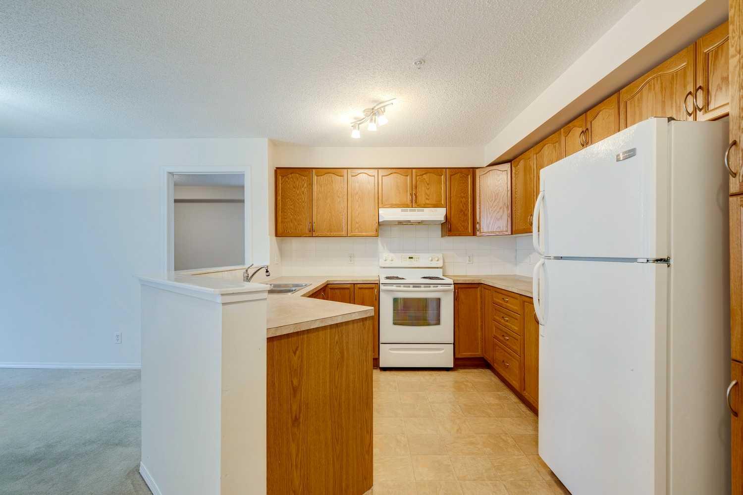 5200 44 Avenue NE 2114