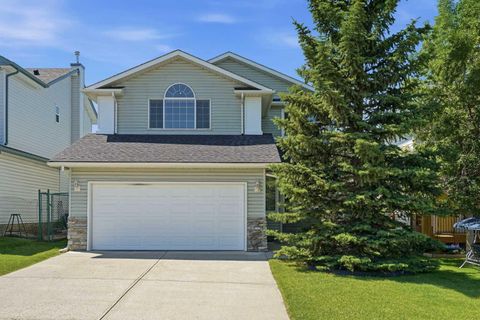 Photo of 5 Sheep River Link, Okotoks, AB T1S 1S2 (MLS # A2327788)