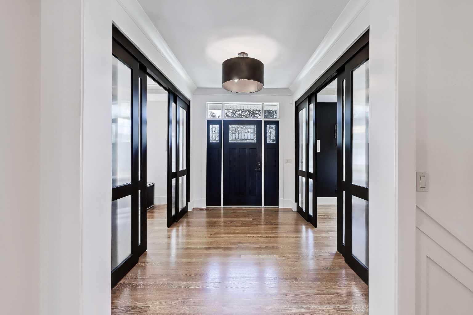 2 Granville Crescent SW