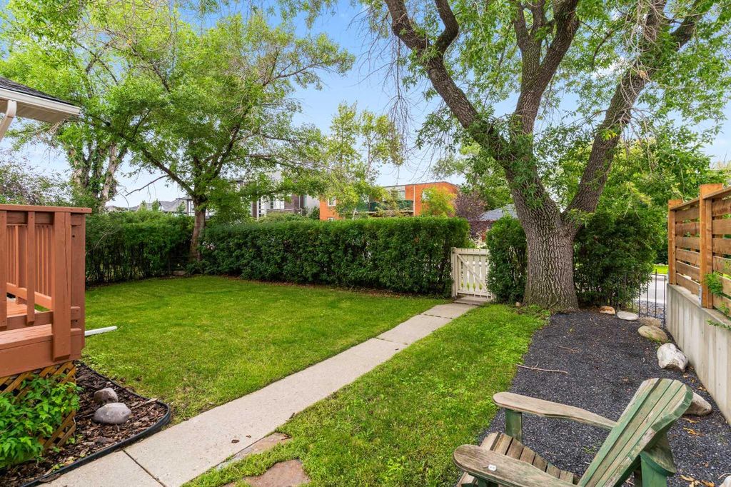 Photo of 1831 18A Street SW, Calgary, AB T2T 4W1 (MLS # A2246958)