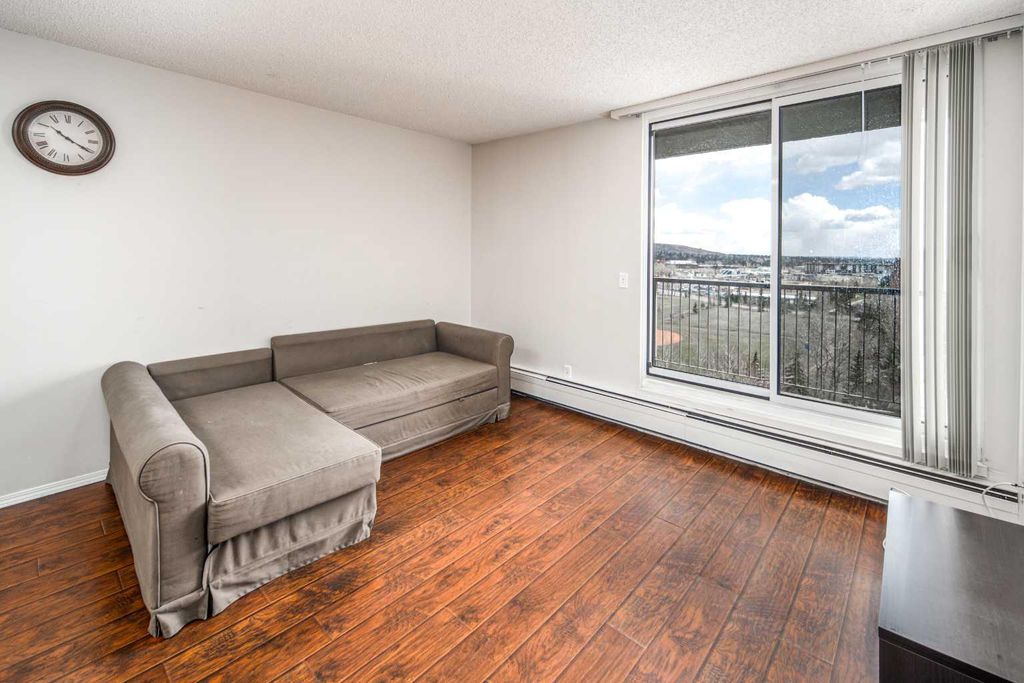 Photo of 4944 Dalton Drive NW #1204, Calgary, AB T3A 2E6 (MLS # A2305116)