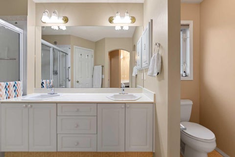 Tiny photo for 13 Somerset Gate SW, Calgary, AB T2Y 3G9 (MLS # A2355721)