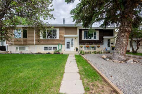 Photo of 23 Selkirk Road W, Lethbridge, AB T1K 4N4 (MLS # A2320330)