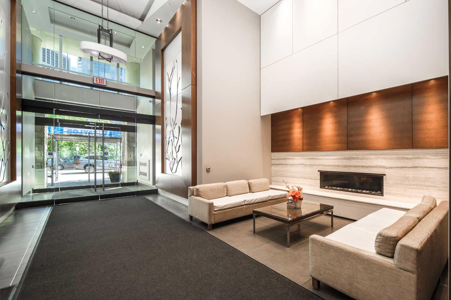 222 Riverfront Avenue SW 555