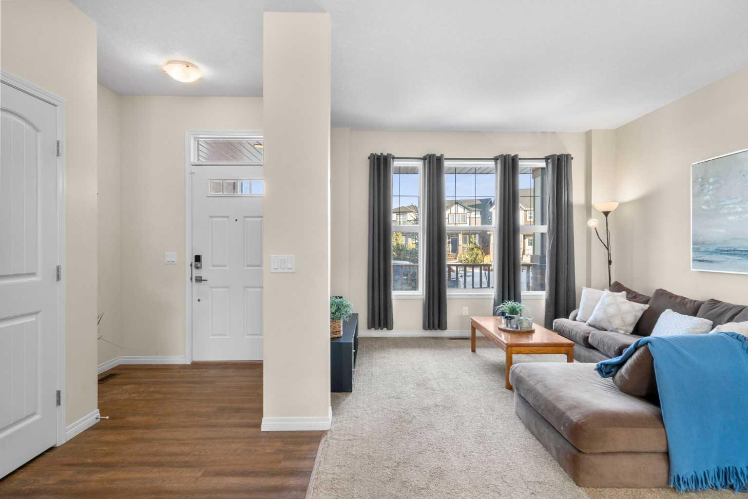 81 Legacy Glen Green SE