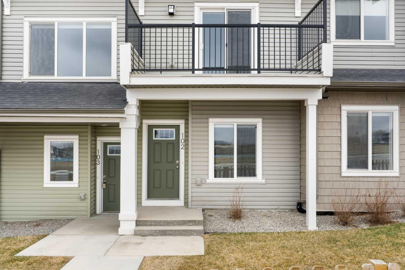 24 Rivercrest Drive 102