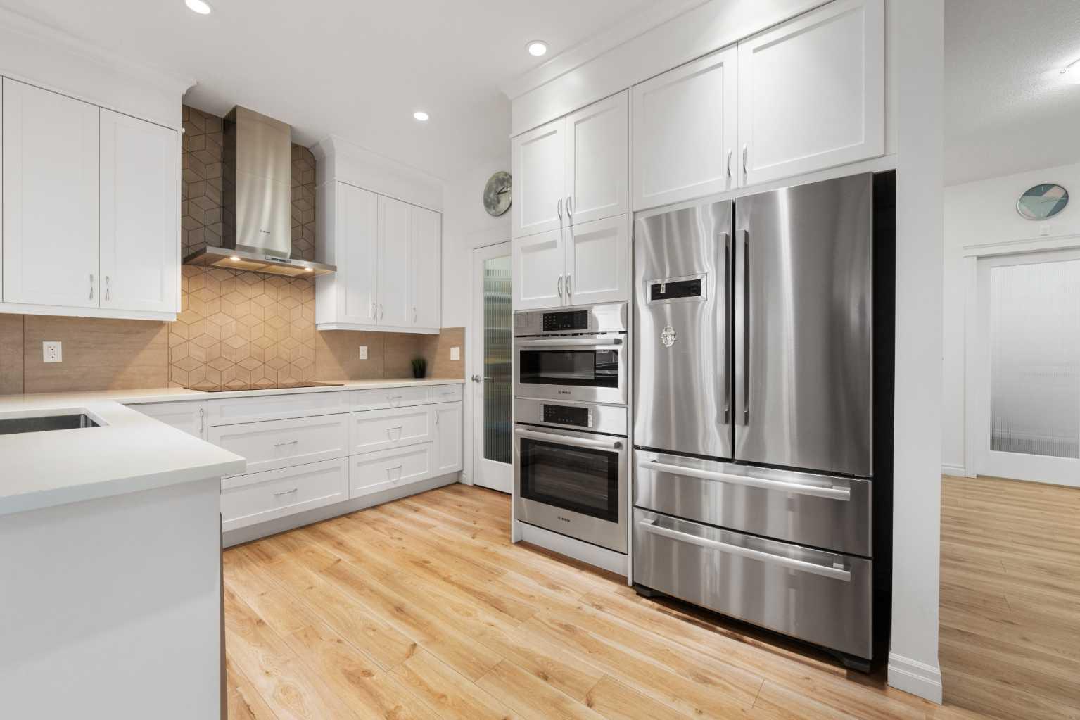 99 Evansglen Circle NW