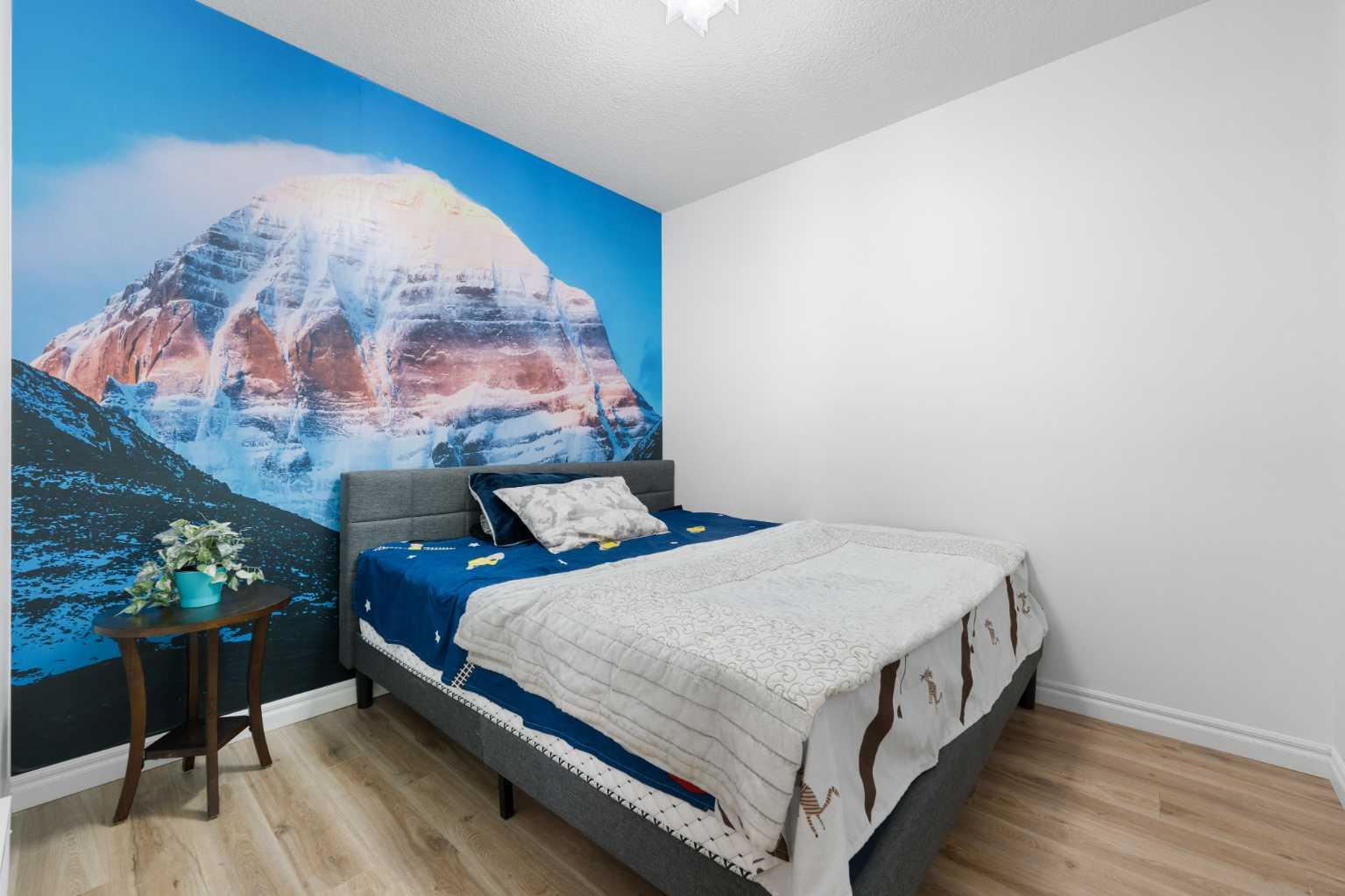 99 Evansglen Circle NW