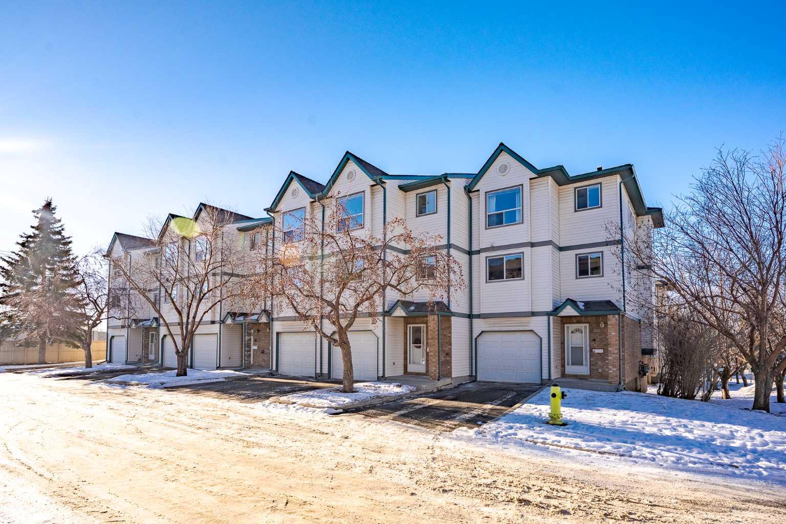 203 Anderson Grove SW