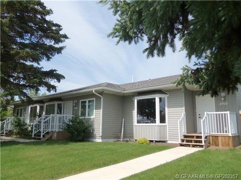 Property photo of 4920 52 Avenue, Grimshaw, AB T0h 1w0