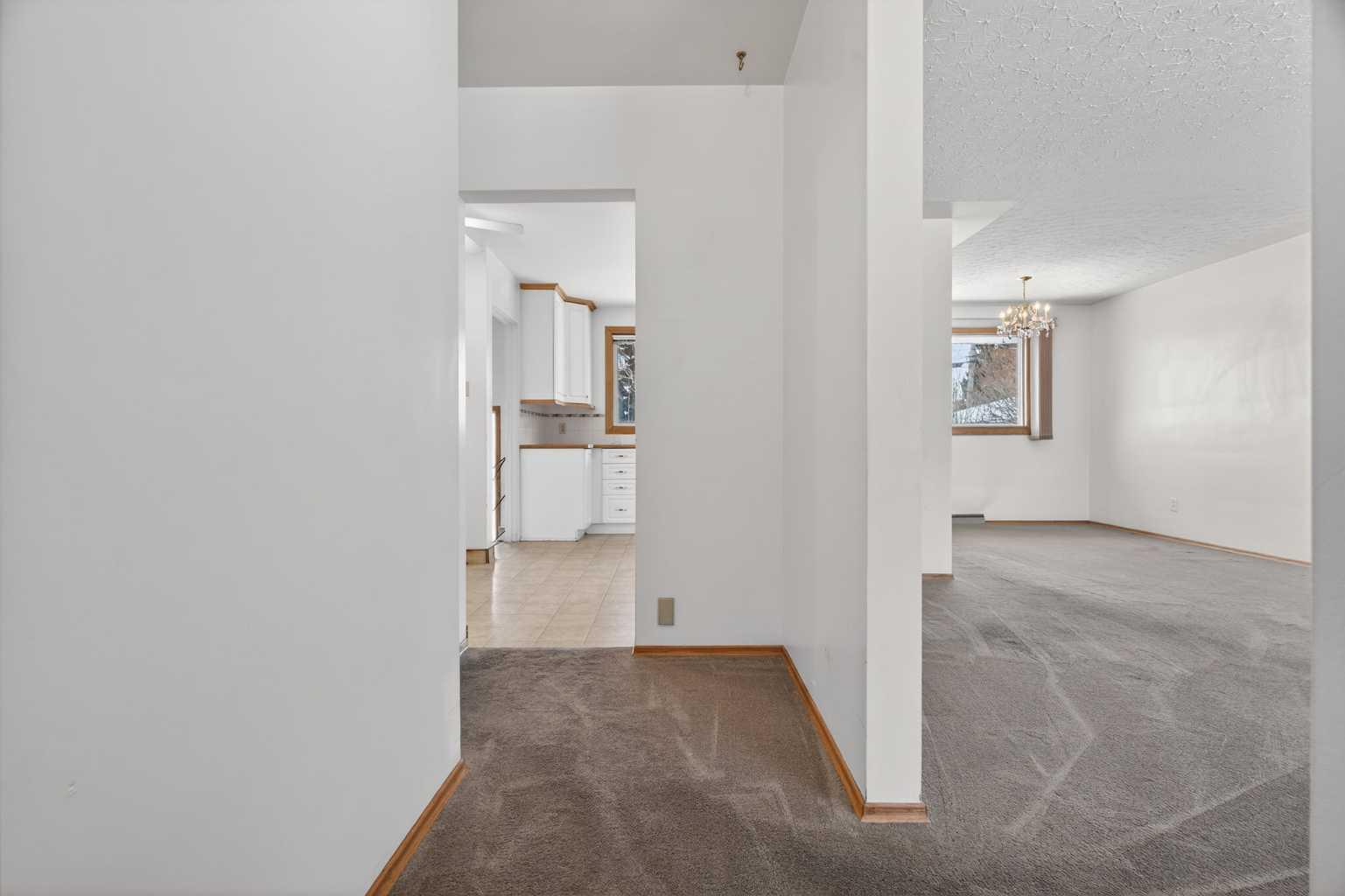 58 Westwood Drive SW