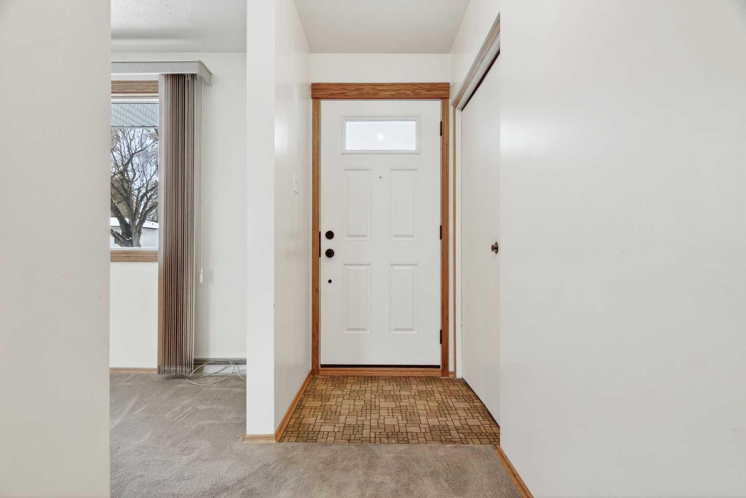 58 Westwood Drive SW