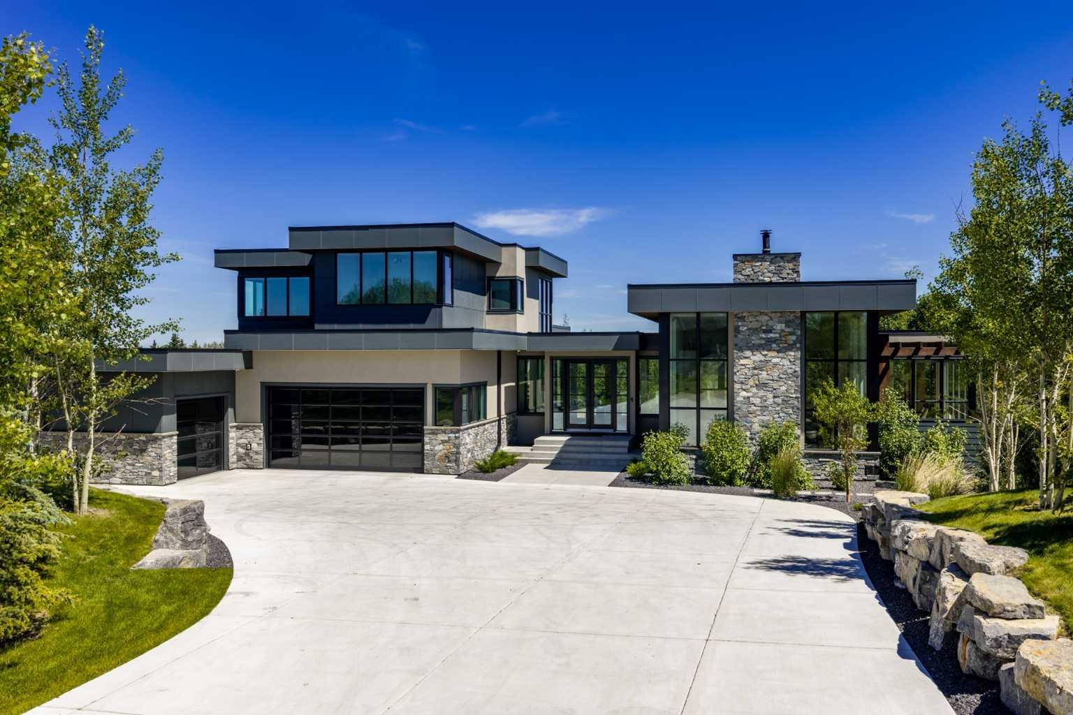 105 Silverhorn Ridge