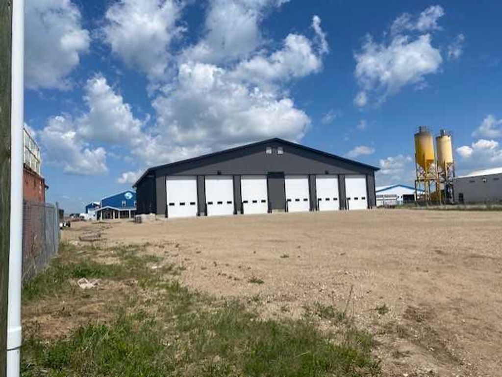 Photo of 1909, 1911 19 Avenue, Wainwright, AB T9W 1L2 (MLS # A2064531)