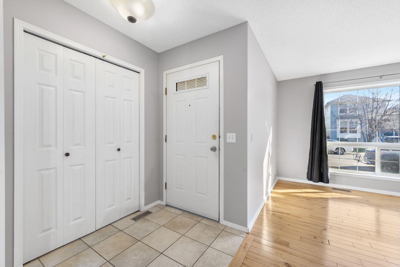 45 Country Hills Crescent NW