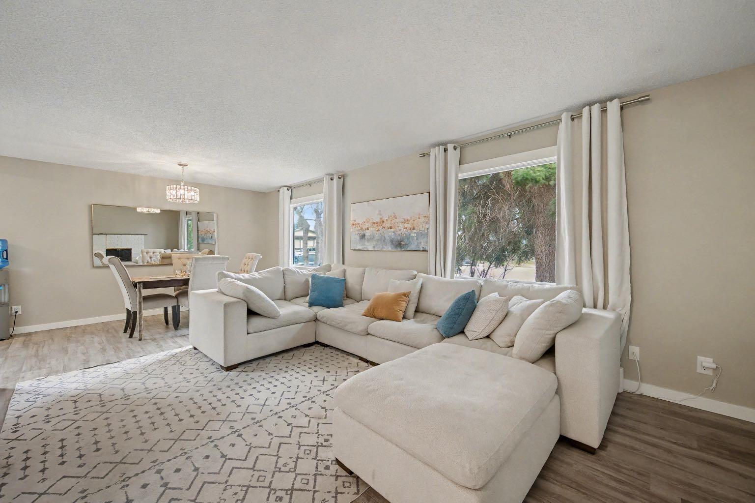 47 Sunhurst Court SE