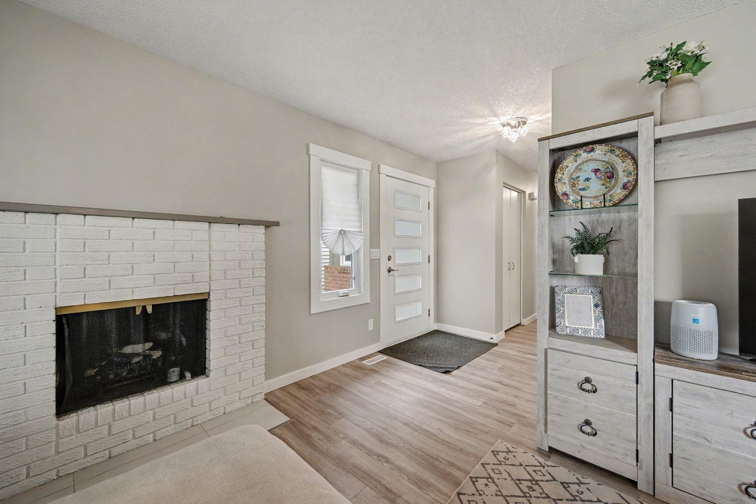 47 Sunhurst Court SE