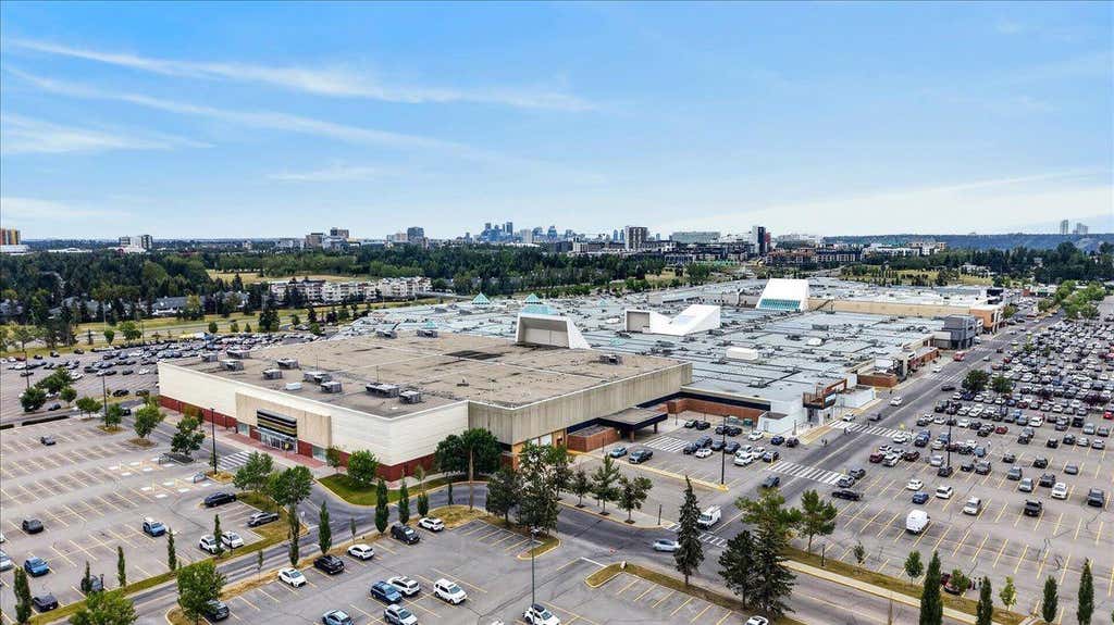 Photo of 4001C 49 Street NW #3106, Calgary, AB T3A 2C9 (MLS # A2334913)