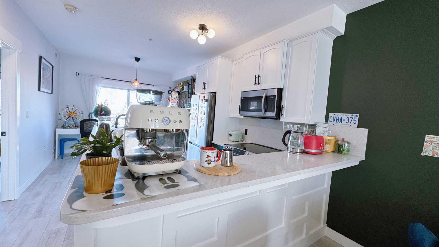 1540 17 Avenue SW 305
