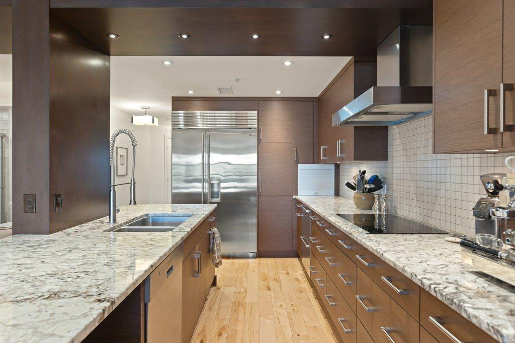110 7 Street SW 602