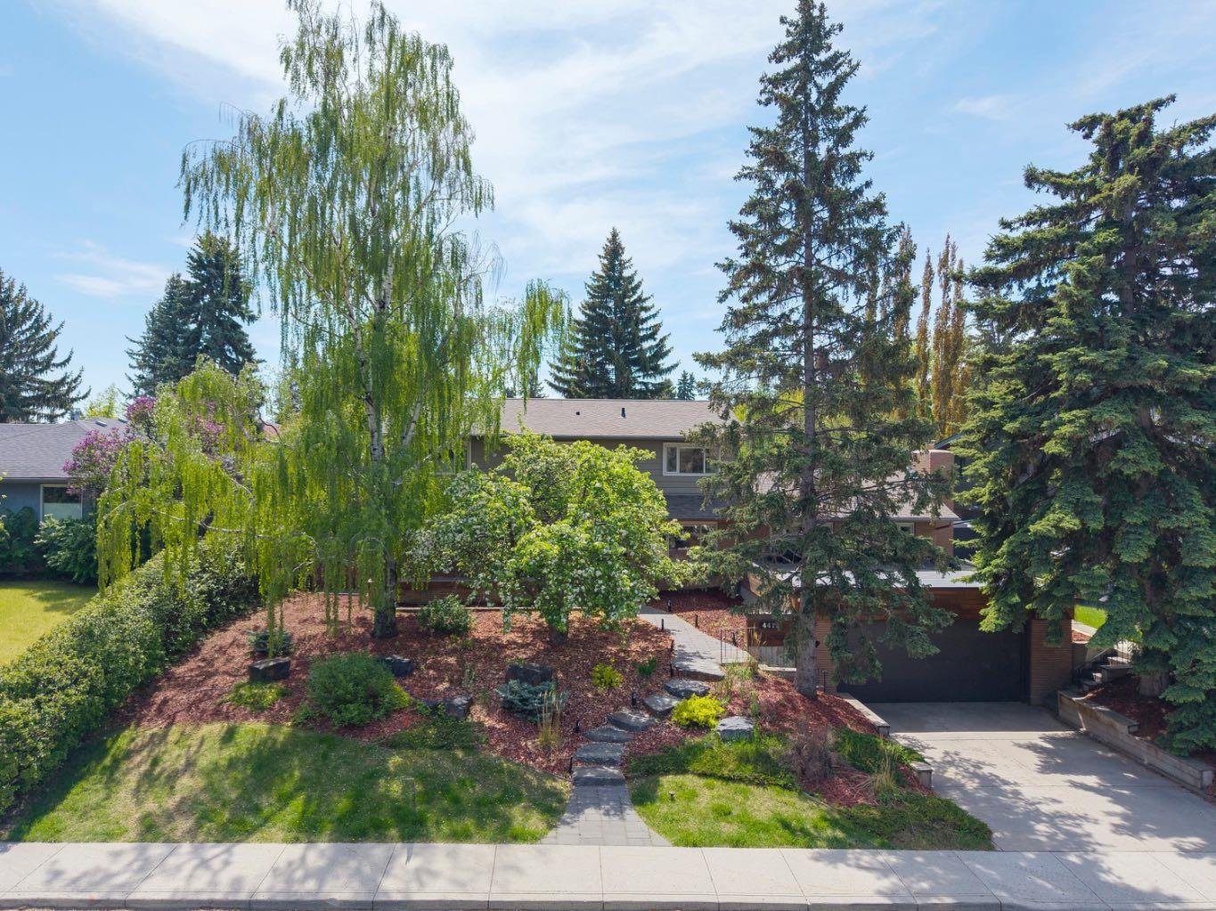 4412 Coronation Drive SW