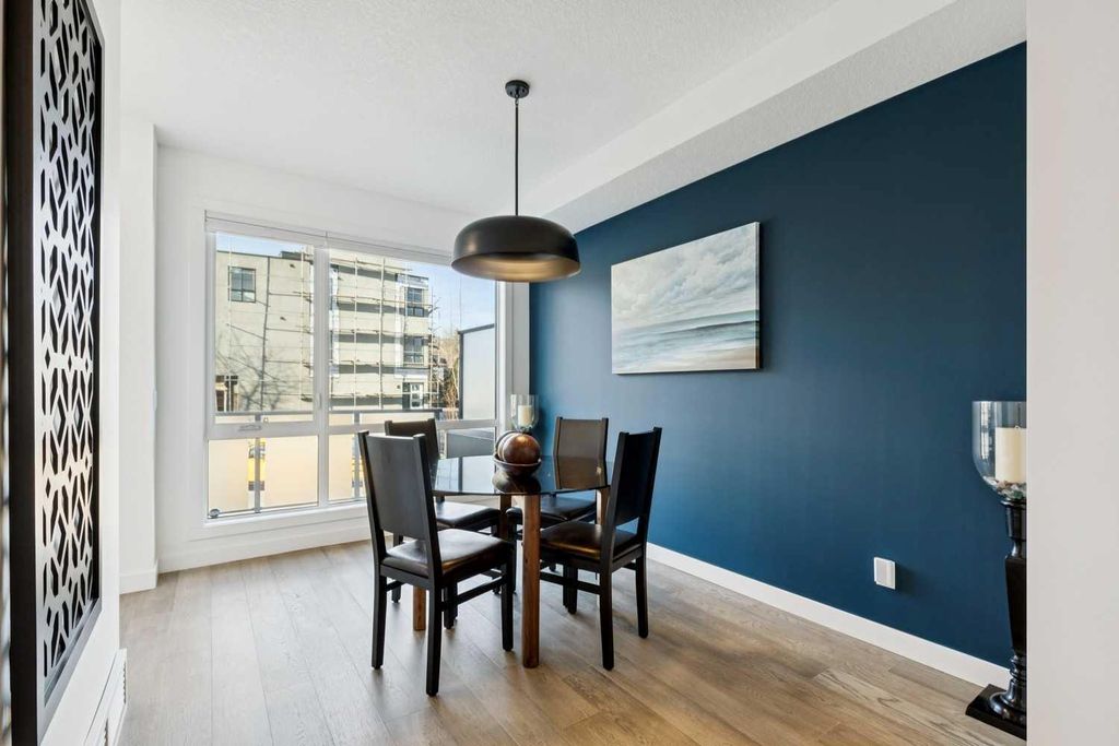 Photo of 2106 17A Street SW, Calgary, AB T2T 4R8 (MLS # A2285727)