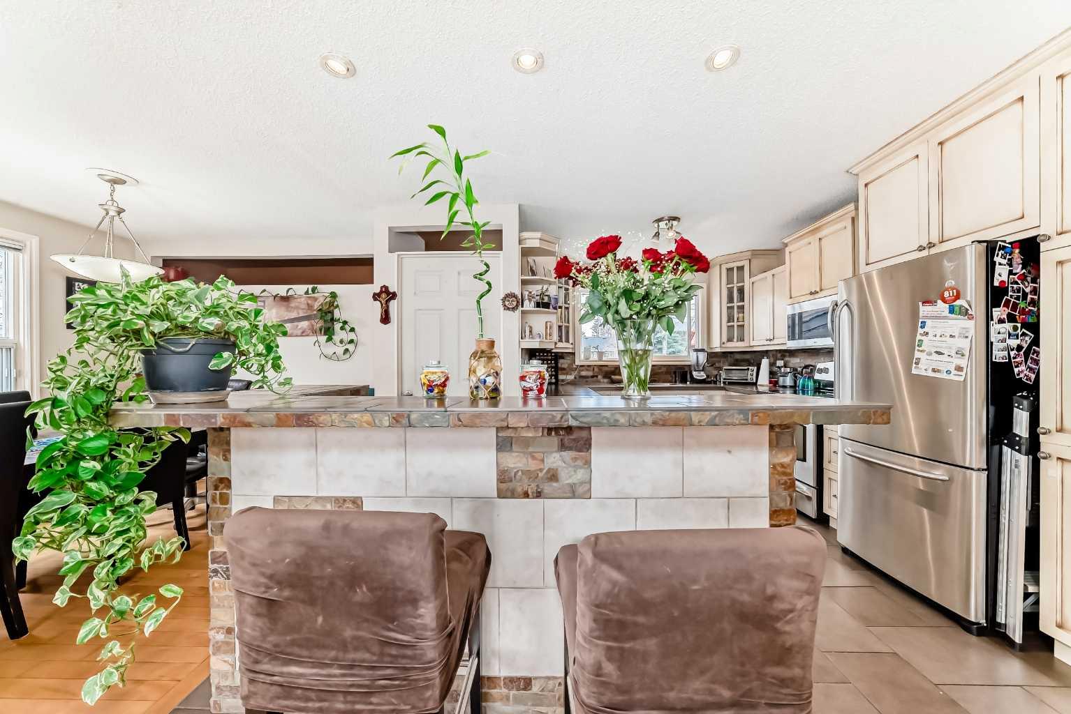 53 Wakefield Drive SW