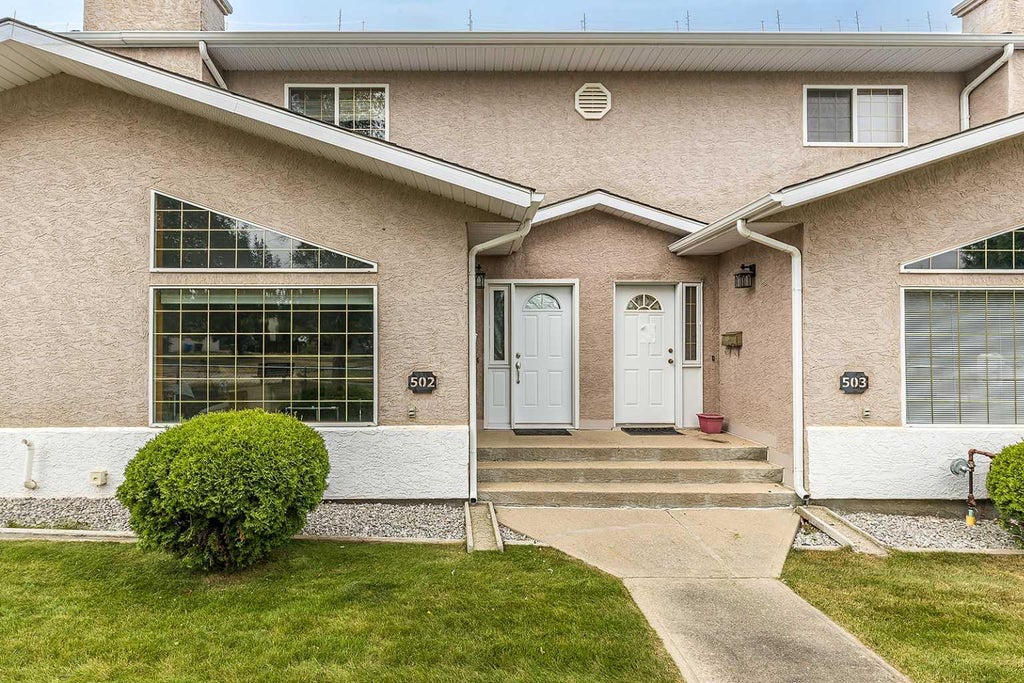 Photo of 165 South Ridge Drive SE #502, Medicine Hat, AB T1B 4H6 (MLS # A2336555)