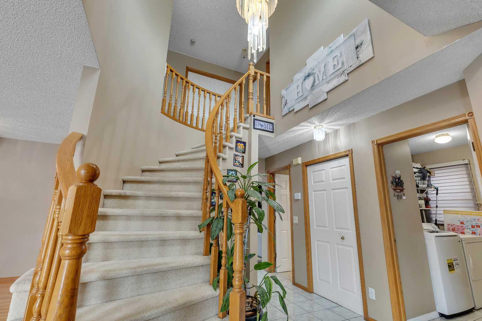 710 Coral Springs Boulevard NE