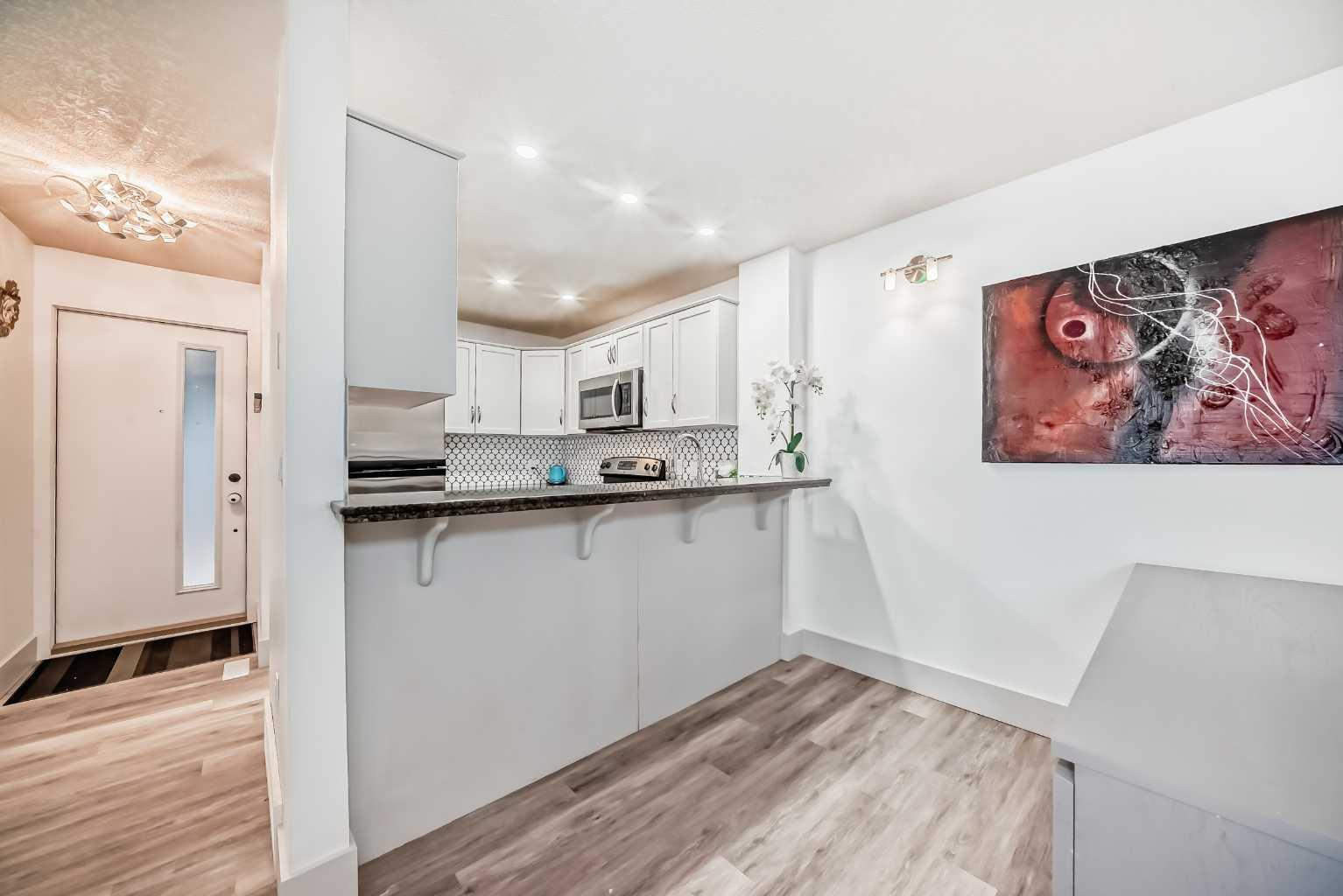 36 Glamis Green SW 117