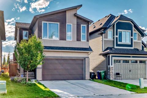 114 Walgrove Green SE Calgary AB T2X 2H9