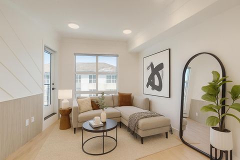 370 Dieppe Drive SW 214 Calgary AB T3E 0E6