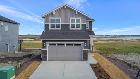 100 Corner Glen Manor NE Calgary AB T3N 1B9