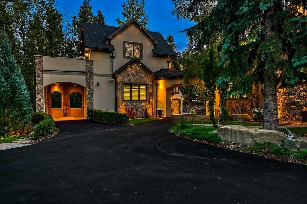 55 Bearspaw View