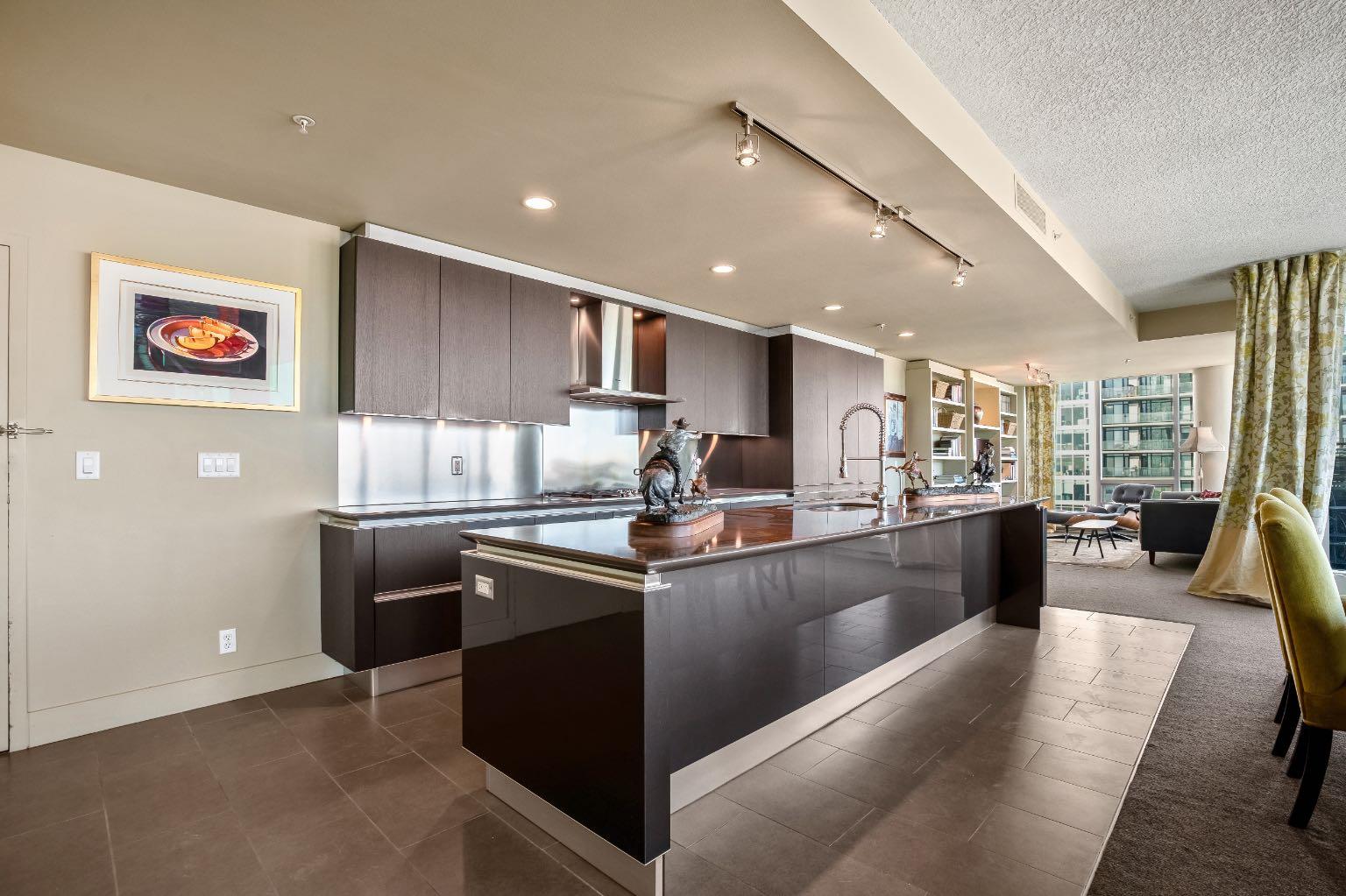 433 11 Avenue SE 2901