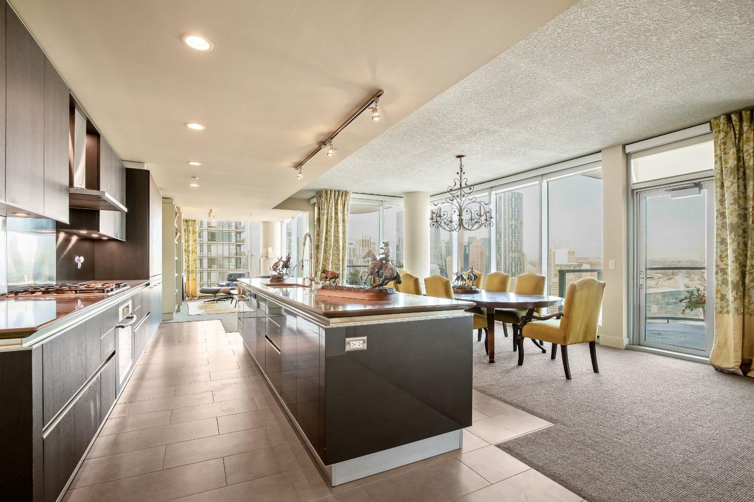 433 11 Avenue SE 2901