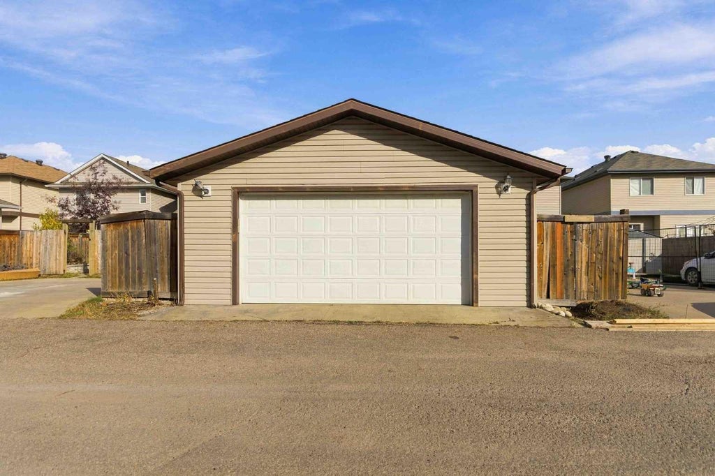 Photo of 132 Fireweed Crescent, Fort McMurray, AB T9K 0J3 (MLS # A2350582)