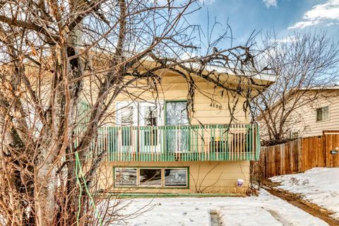 Photo of 4105 53 Avenue, Innisfail, AB T4G 1G3 (MLS # A2290124)