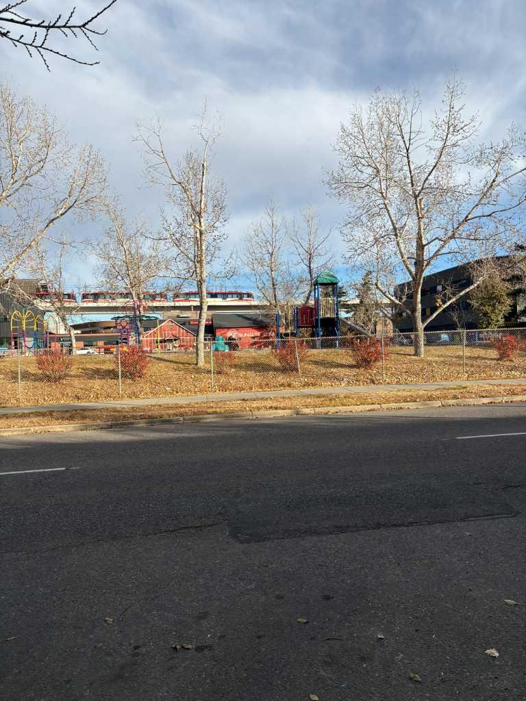 1625 11 Avenue SW 203