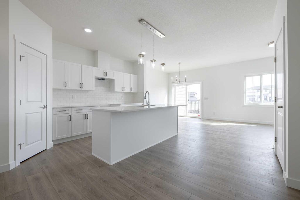 Photo of 27 Nova Road, Cochrane, AB T4C 3R5 (MLS # A2348724)